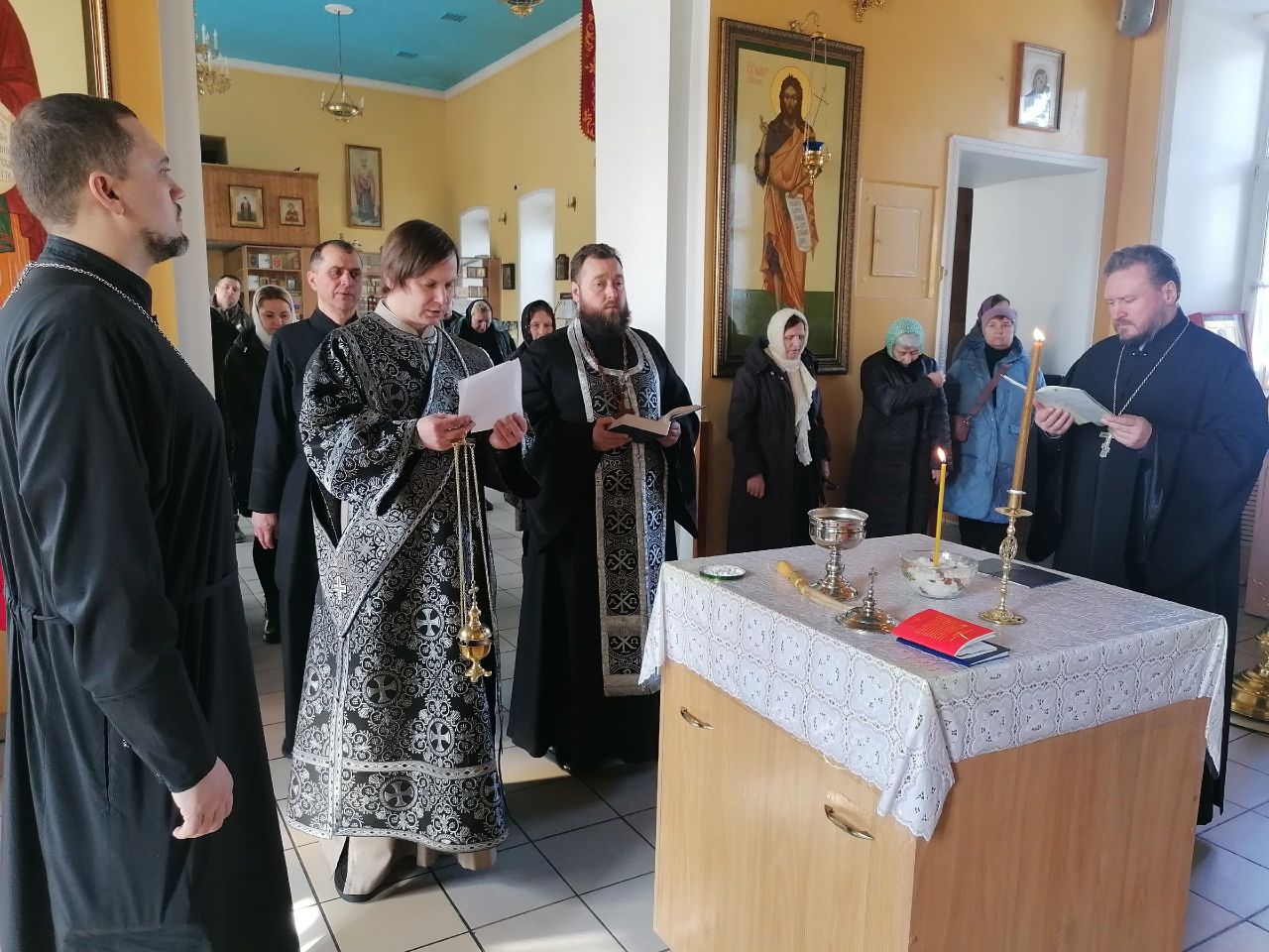 Служба в понедельник первой седмицы Великого поста