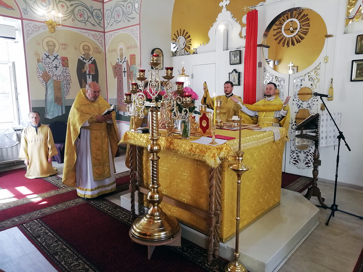 Праздник первоверховным апостолам Петру и Павлу