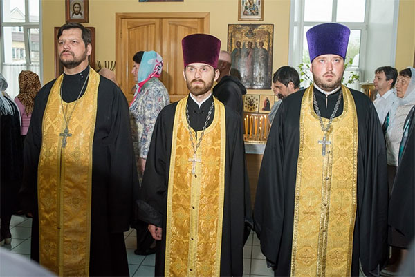 Всенощное бдение архиерейским чином накануне престольного праздника нашего храма