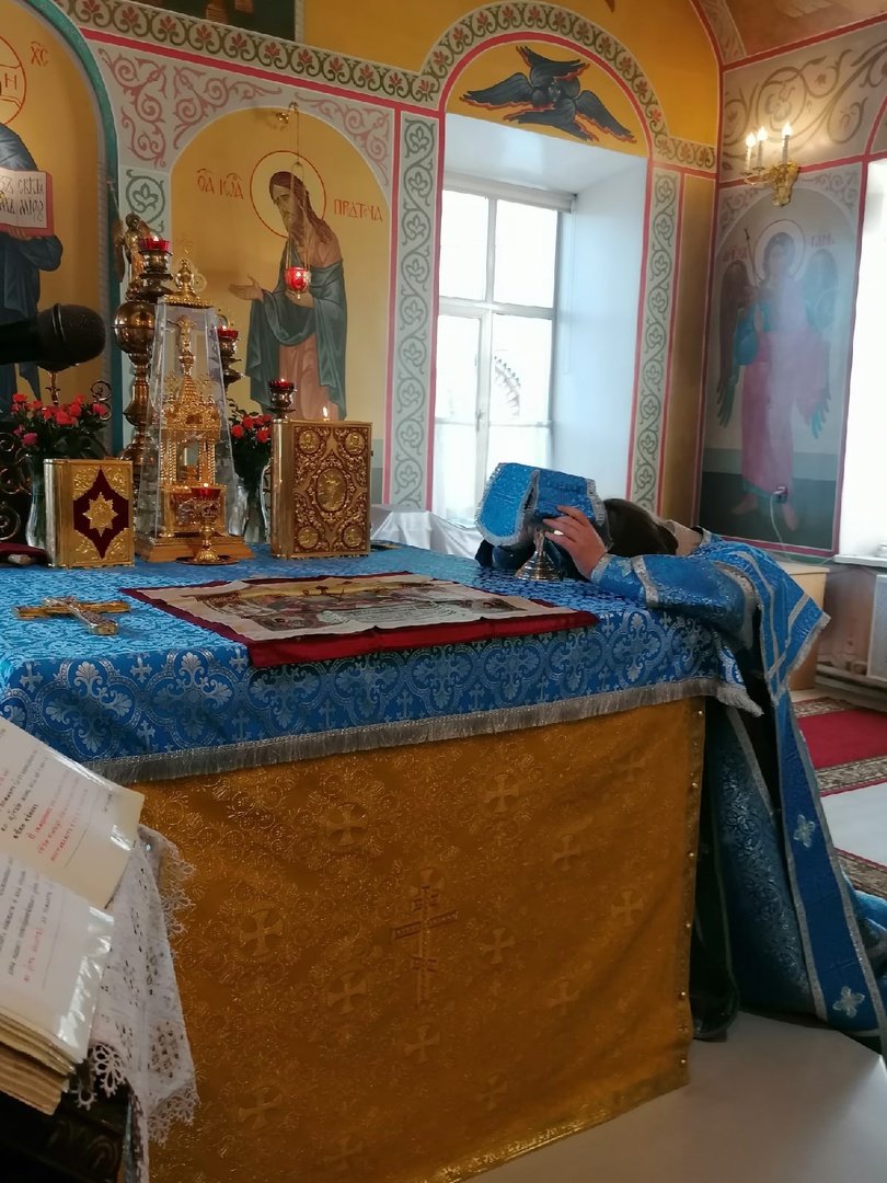 Праздник Покров Пресвятой Богородицы