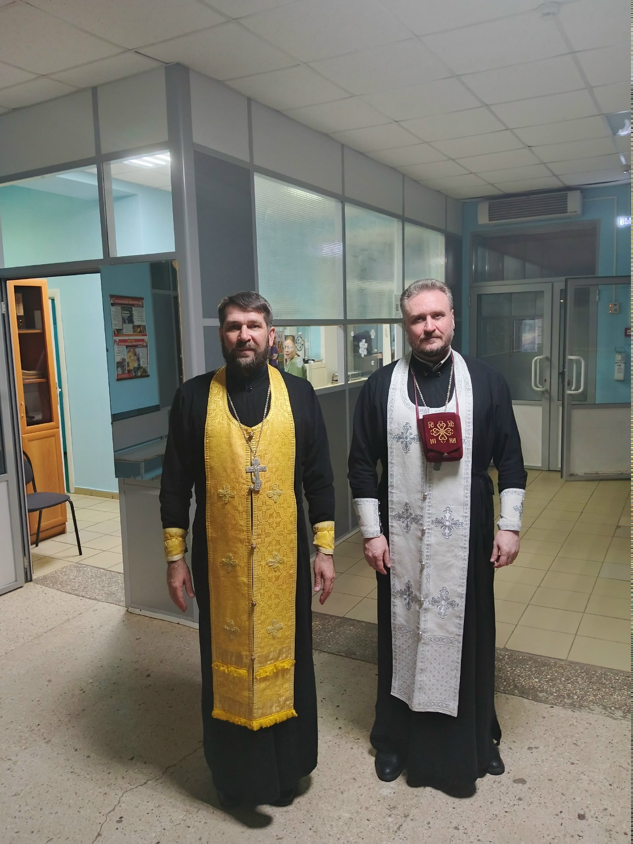 Священники посетили раненых