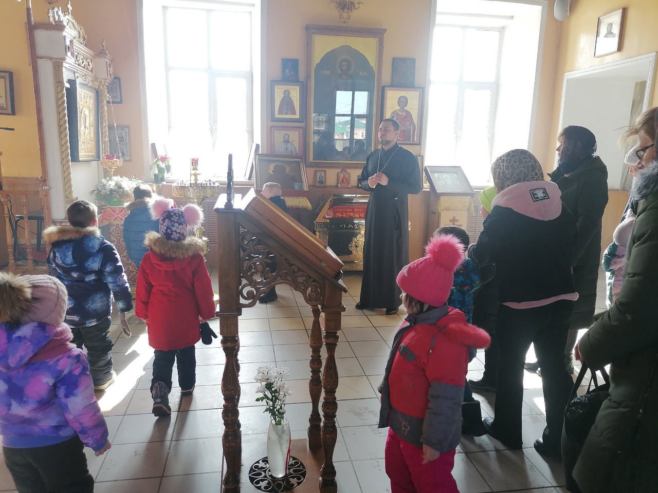 Состоялась экскурсия по храмовому комплексу дошкольников старшей группы детского сада