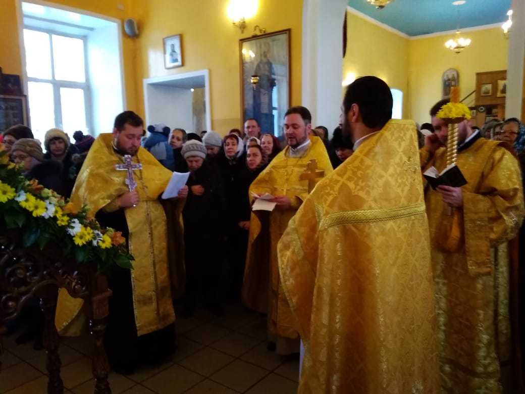 Престольный праздник нашего храма в честь святителя Николая, архиепископа Мир Ликийских, чудотворца