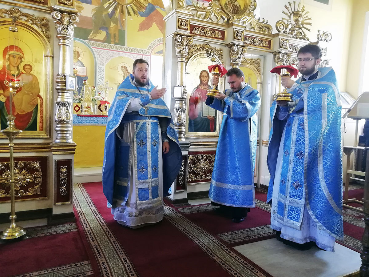 Праздник Покрова Богородицы