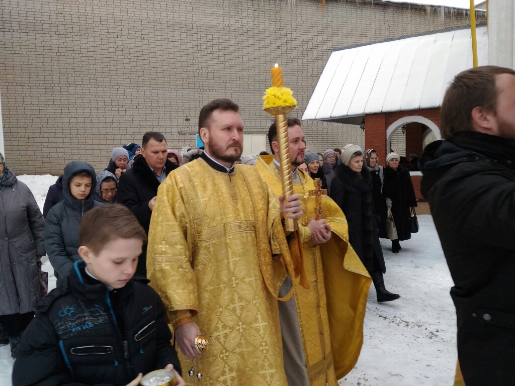 Престольный праздник нашего храма в честь святителя Николая, архиепископа Мир Ликийских, чудотворца