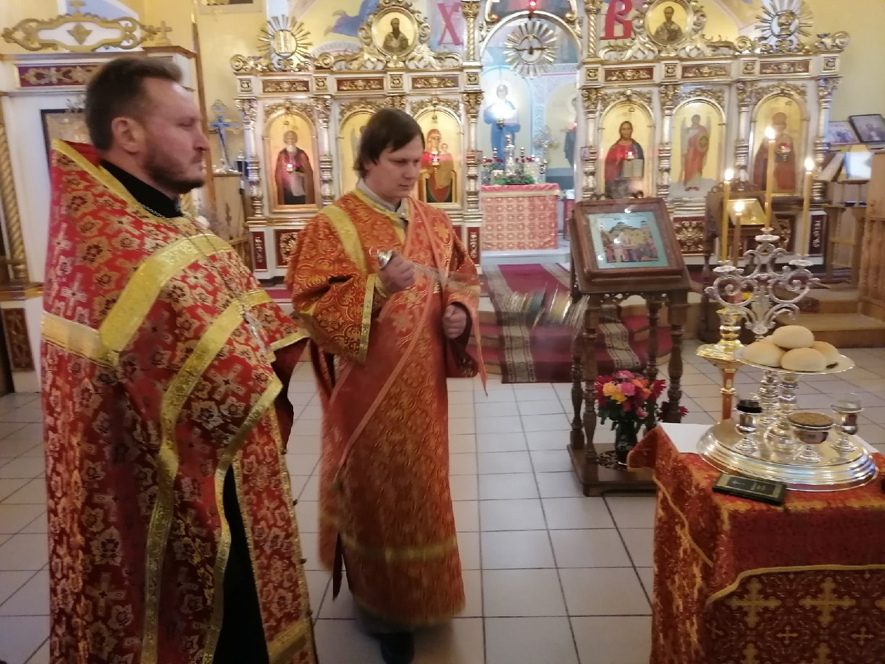 Всенощное бдение в канун празднования Воздвижения Животворящего Креста Господня