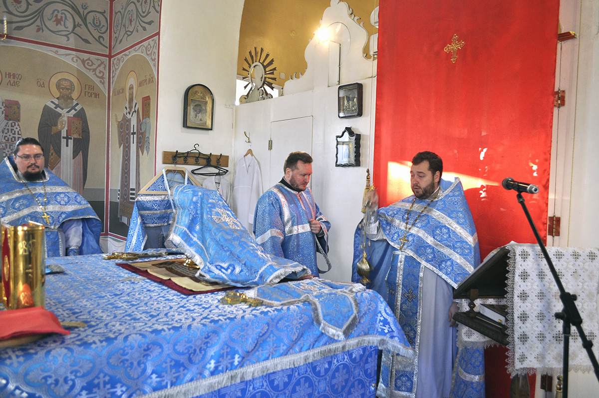 Праздник Введения во храм Пресвятой Богородицы