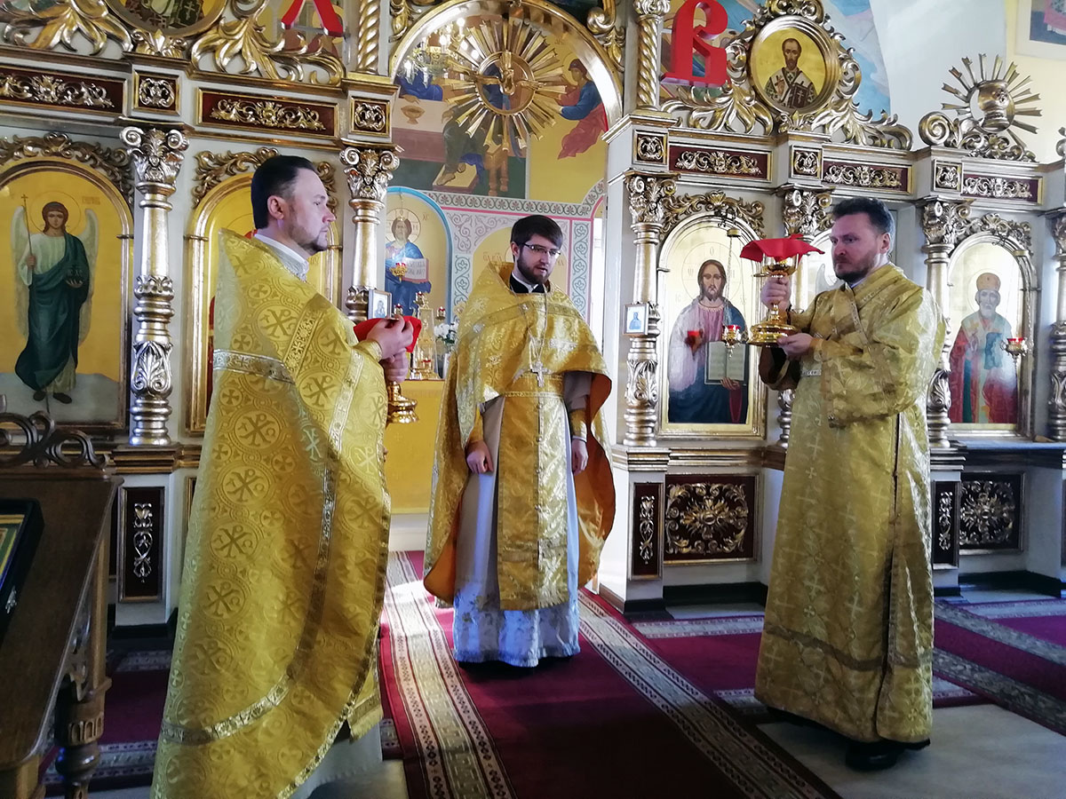 Неделя о мытаре и фарисее