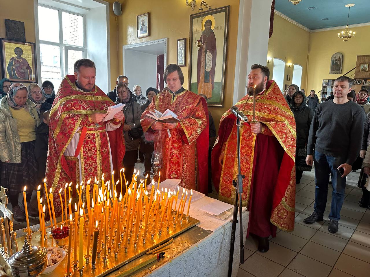 Празднование Радоницы в нашем храме