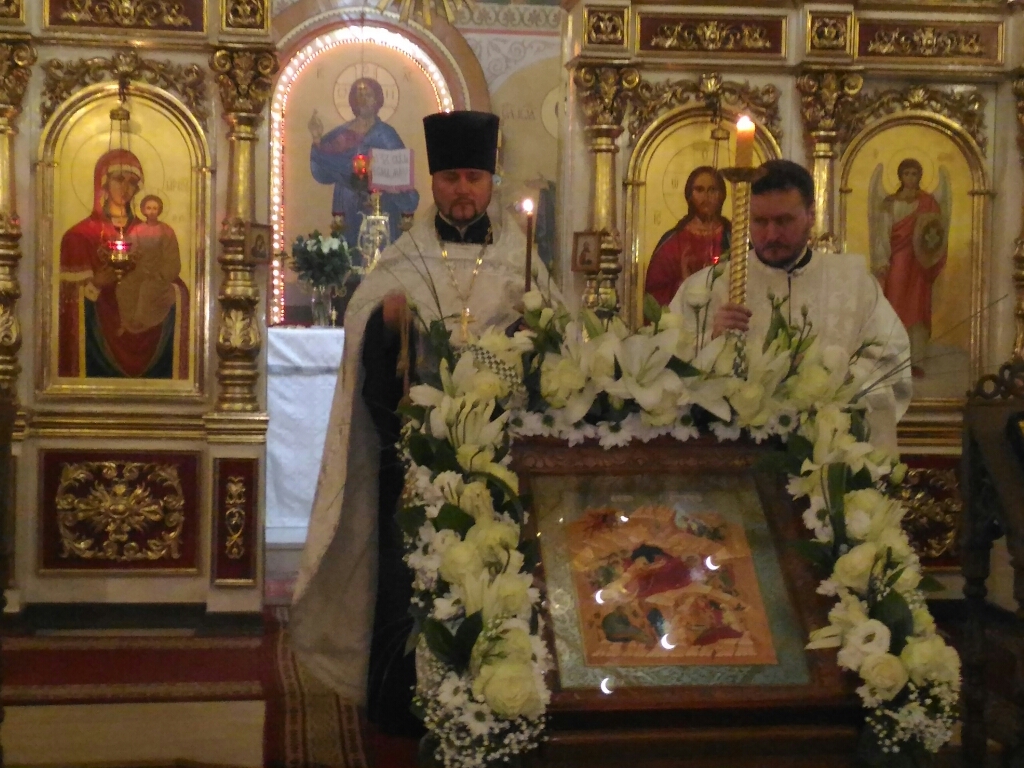 Всенощное бдение в канун Рождества Христова
