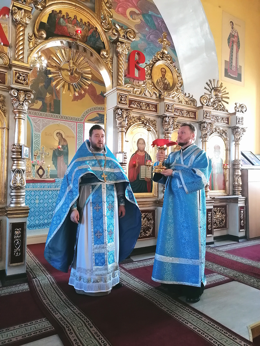 Праздник Введения во храм Пресвятой Богородицы