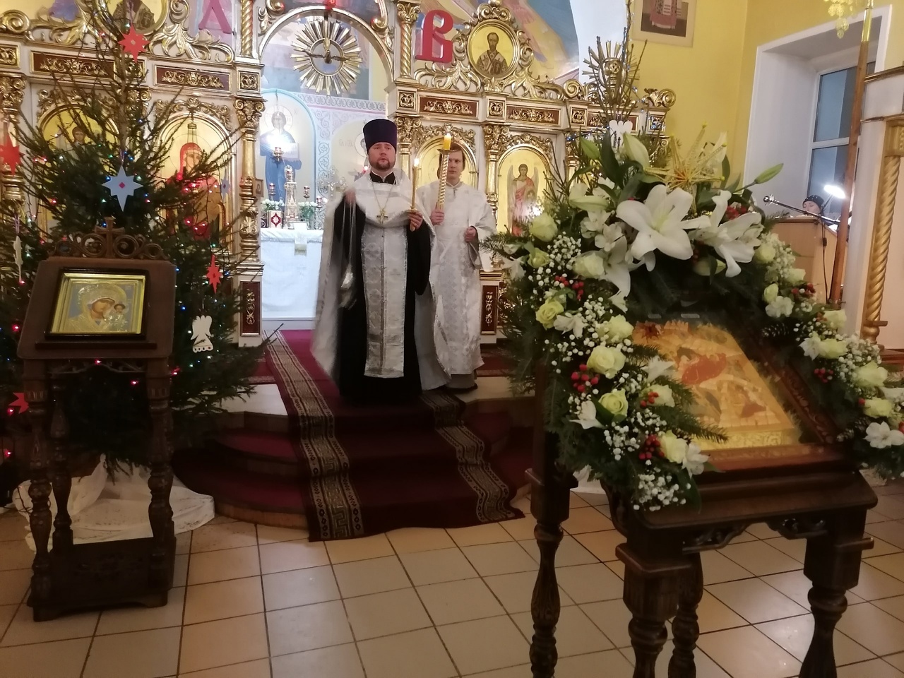 Всенощное бдение в канун праздника Рождества Христова