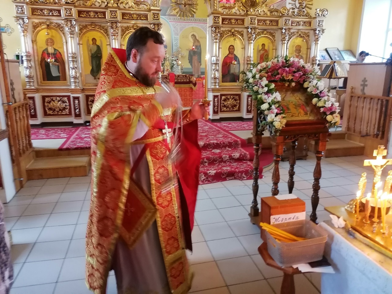 Празднование Радоницы в нашем храме