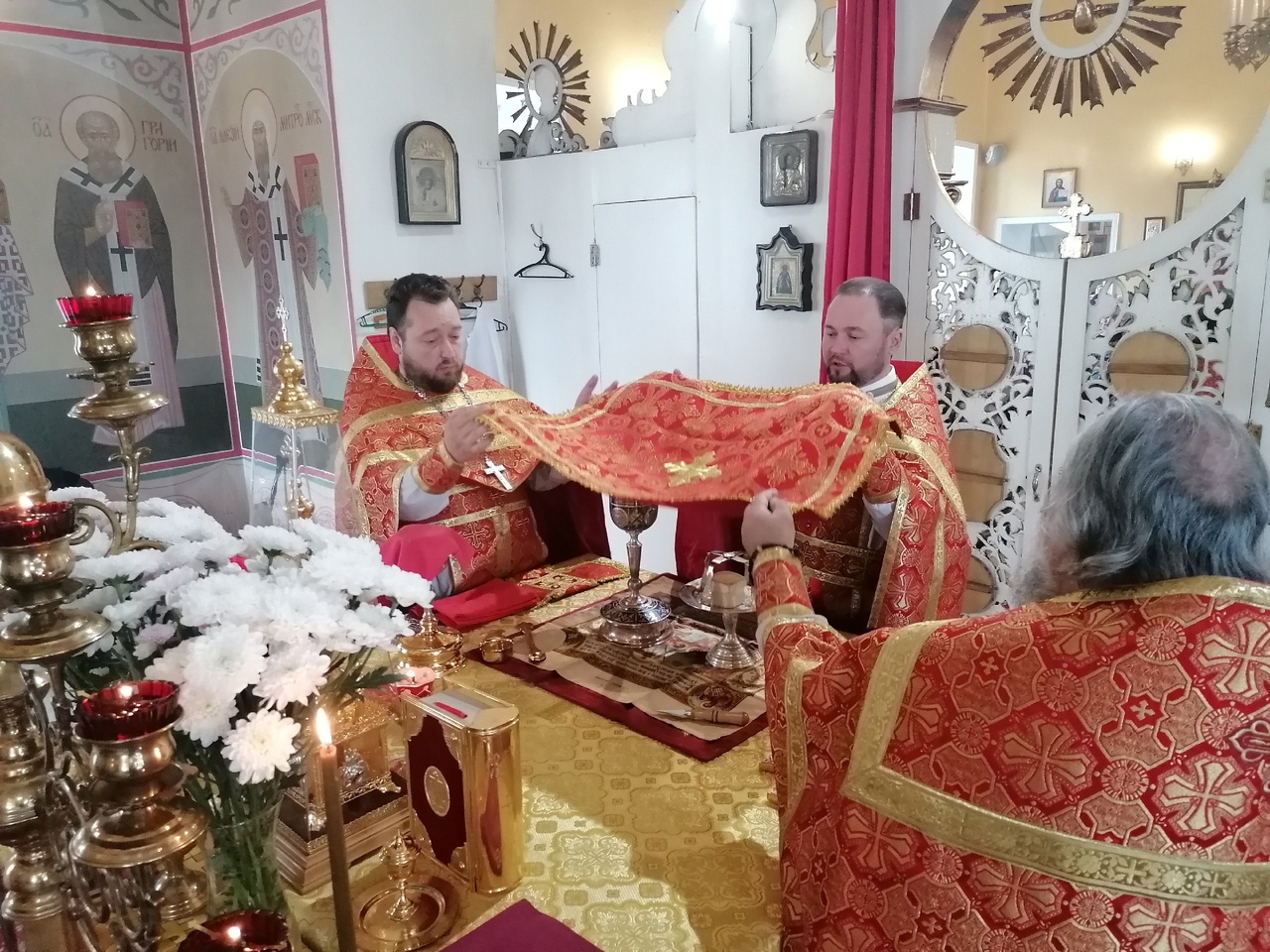 Празднование Происхождение Честных Древ Животворящего Креста Господня