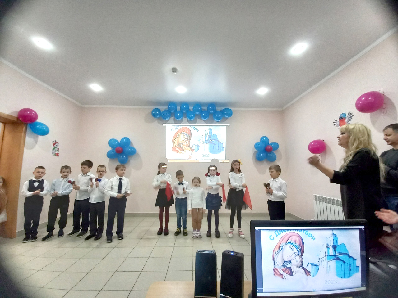 День матери в Никольском храме