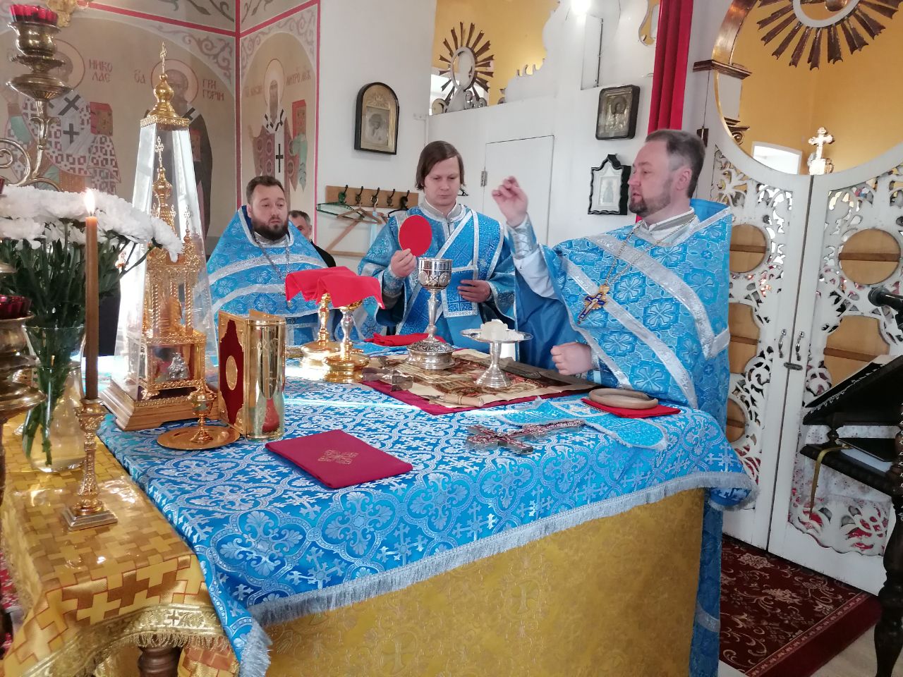 Праздник Покров Пресвятой Богородицы