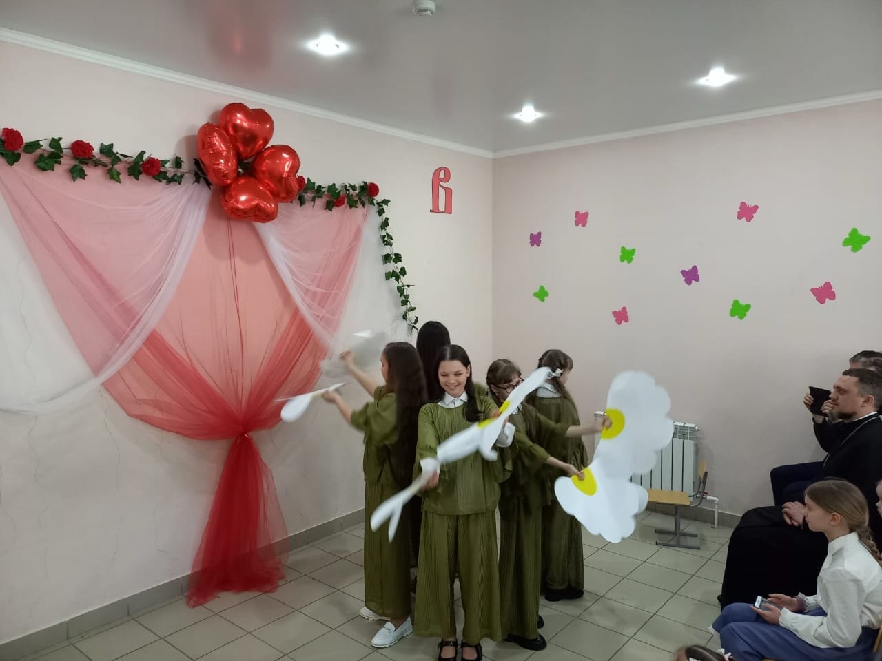 В воскресной школе Никольского храма г.Пензы состоялся Пасхальный утренник