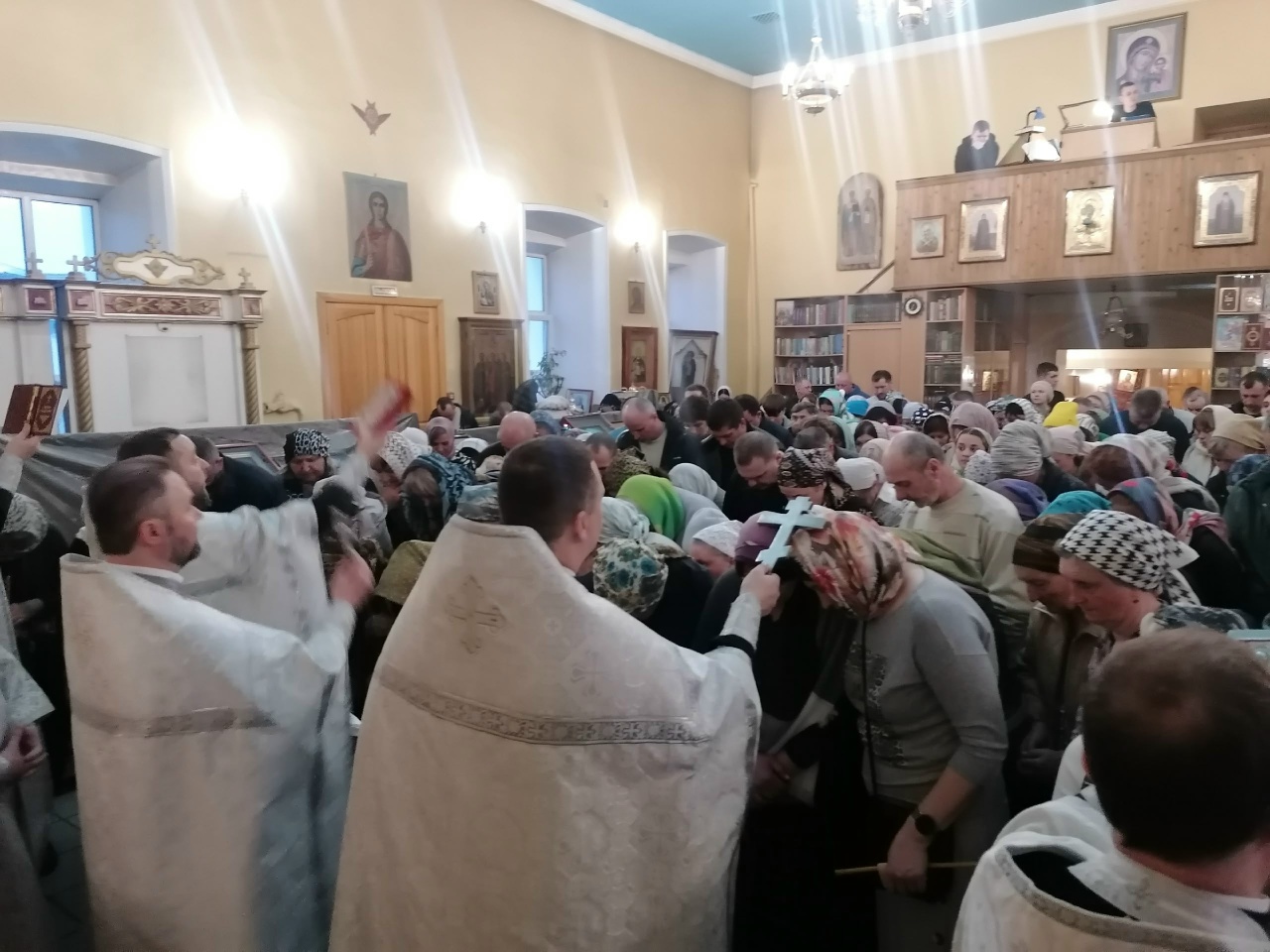 Протоиерей Александр Филиппов совершил Таинство Соборования