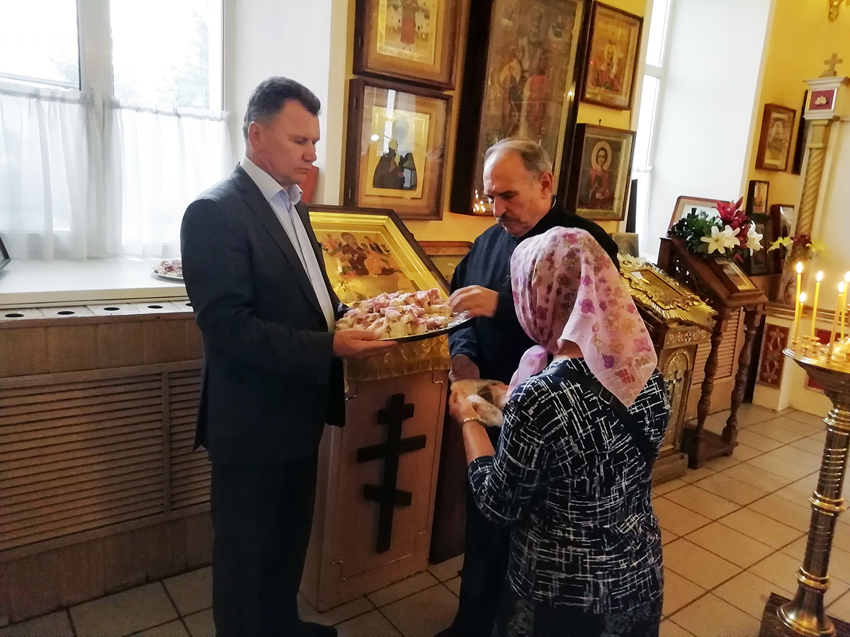 Всенощное бдение в канун дня памяти первоверховных апостолов Петра и Павла