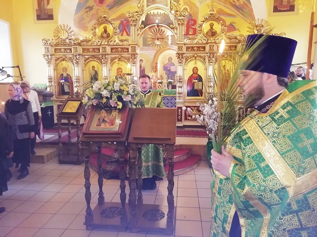 Всенощное бдение в канун праздника Входа Господня в Иерусалим