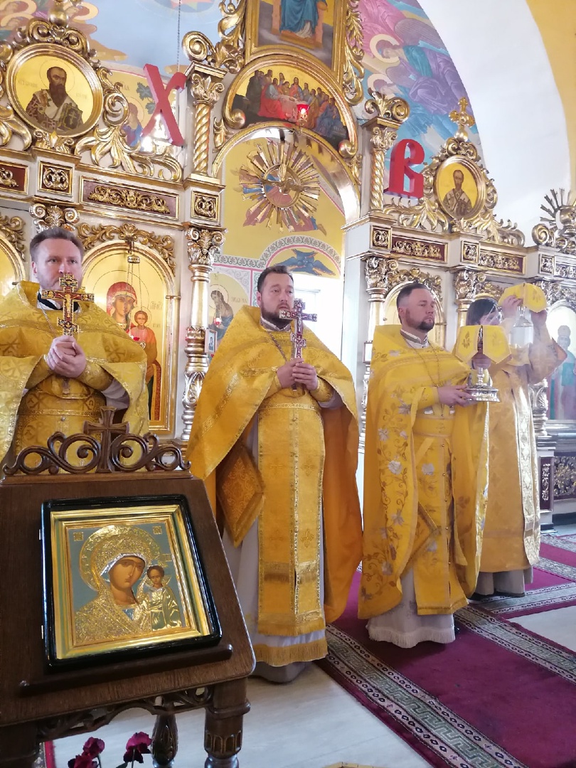 День памяти первоверховных апостолов Петра и Павла