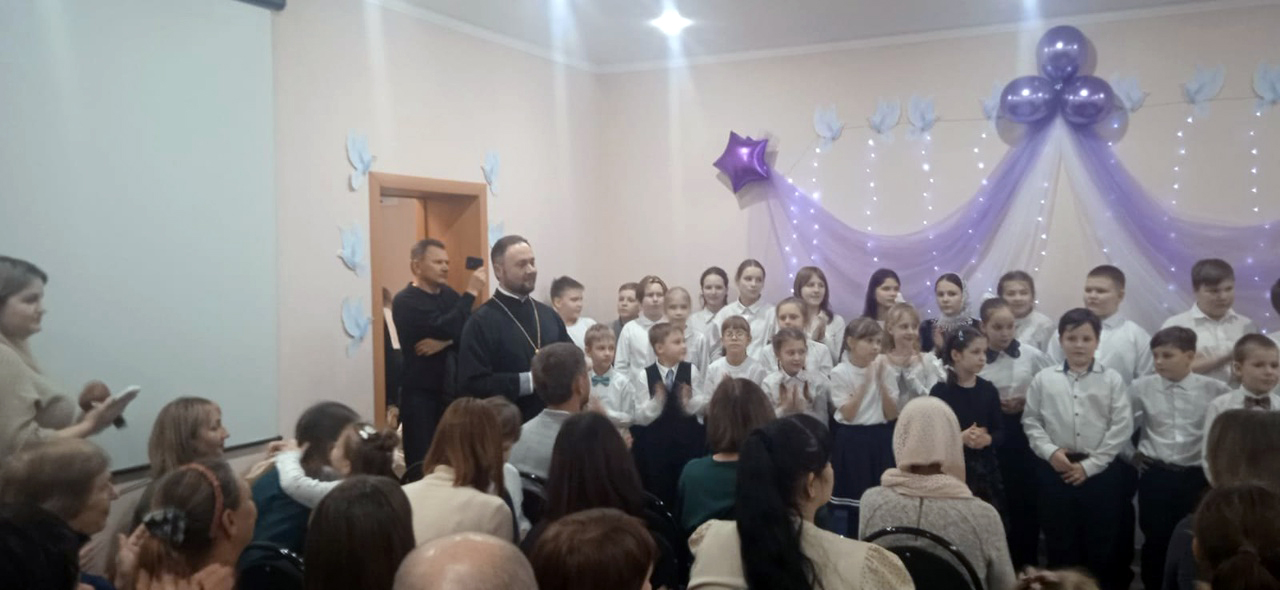 День матери в Никольском храм