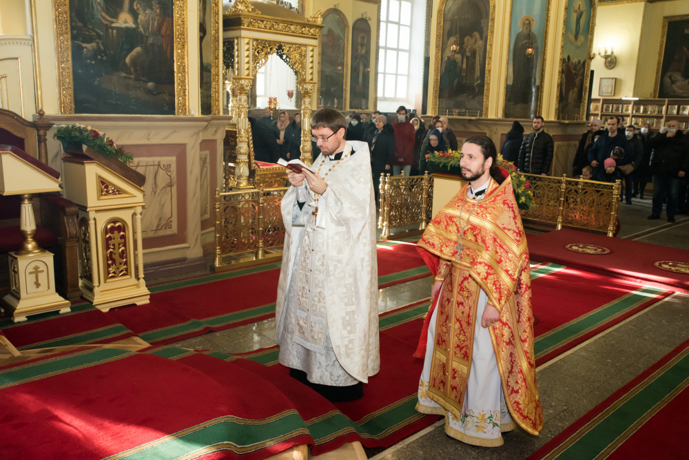 В праздник Собора новомучеников и исповедников Церкви Русской митрополит Серафим принял поздравления с днем Ангела