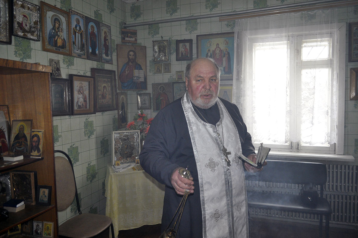 Иерей Александр Хохлов посетил Дом ночного пребывания