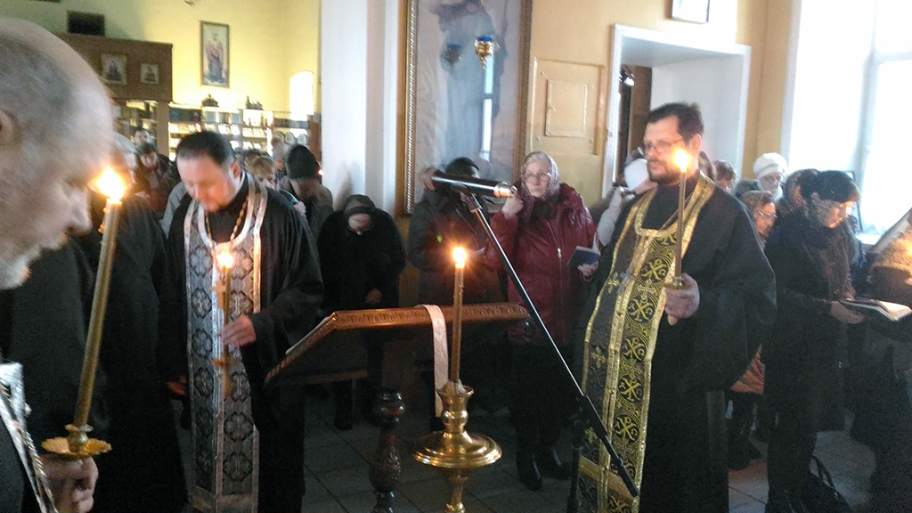 Повечерие с чтением Великого покаянного канона преподобного Андрея Критского