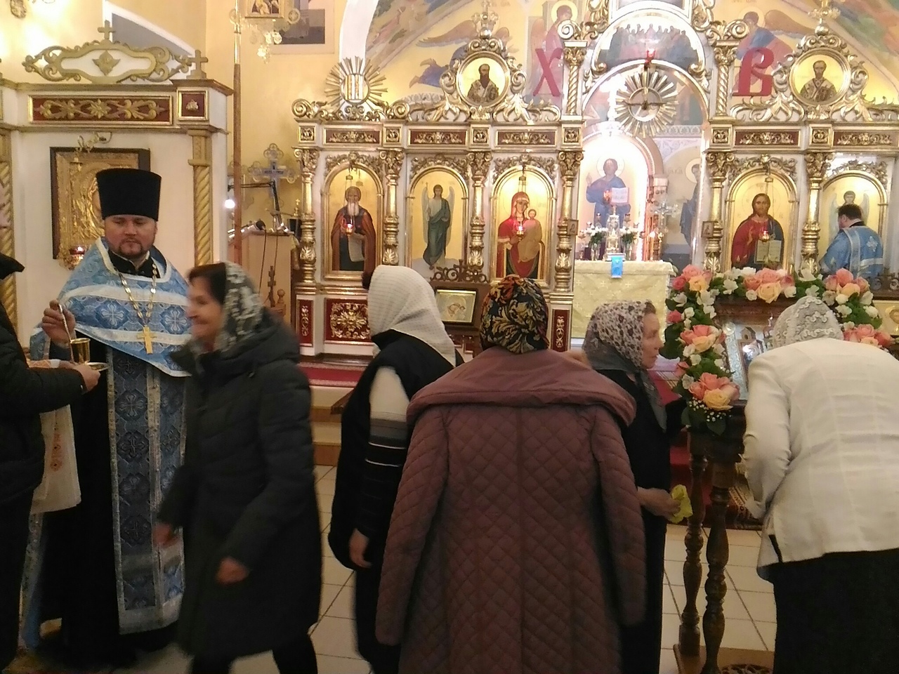 Всенощное бдение в канун праздника Сретения Господня