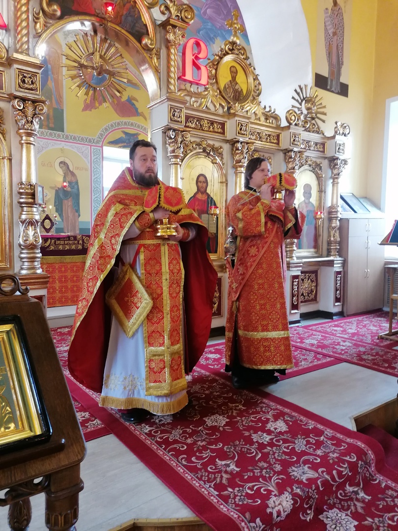 Празднование Радоницы в нашем храме