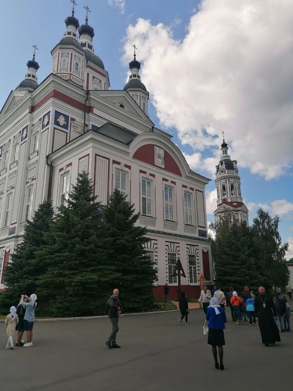 Учащиеся воскресной школы совершили паломничество по святым местам Наровчата и Нижнего Ломова
