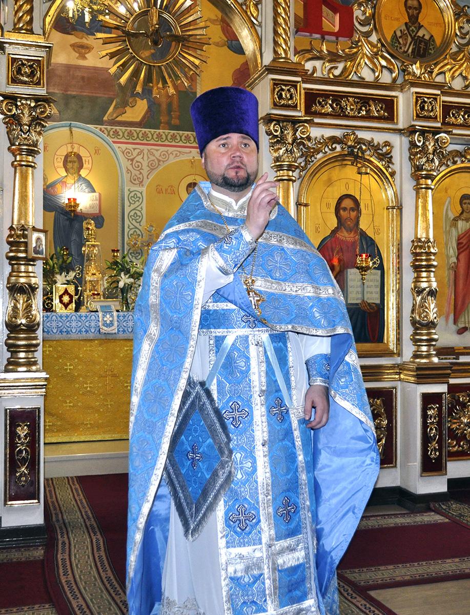 Празднование Казанской иконе Божией Матери