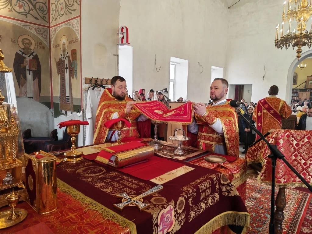 Празднование Радоницы в нашем храме