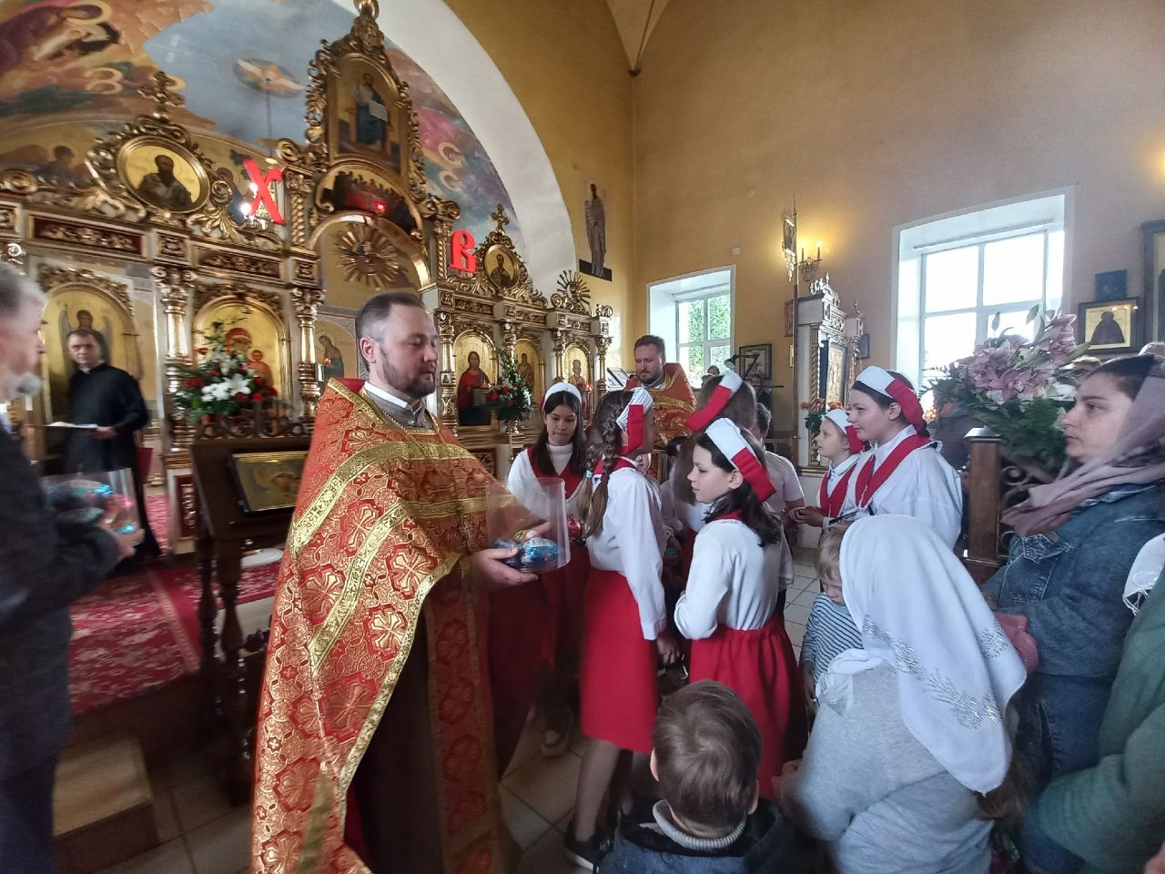 В воскресной школе Никольского храма г.Пензы состоялся Пасхальный утренник