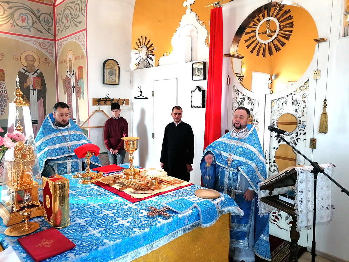 Праздник Покров Пресвятой Богородицы