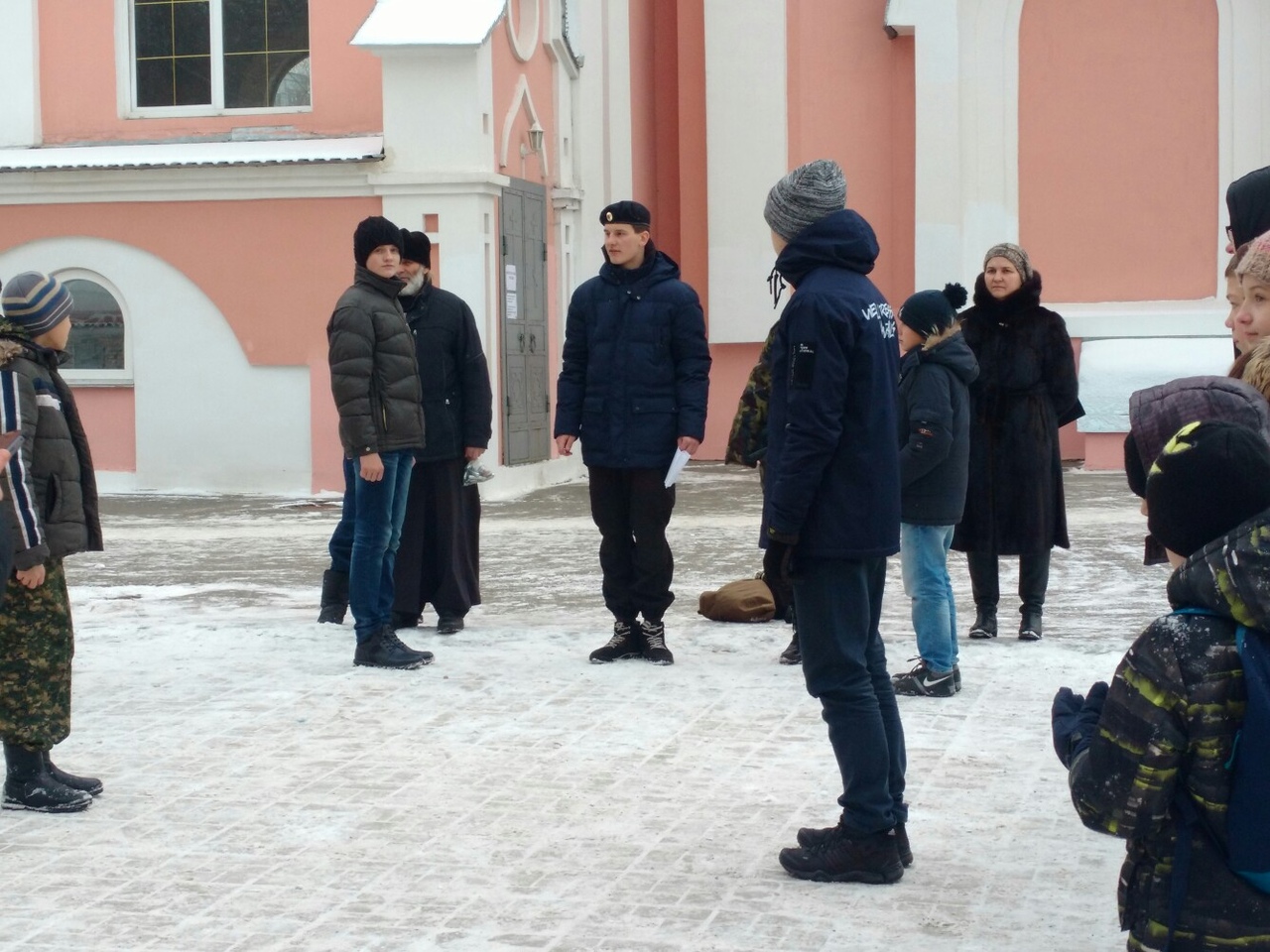 Ребята из 23 отряда Никольского храма НОРД "Русь" приняли участие в состязаниях, посвященные Дню Героев Отечества