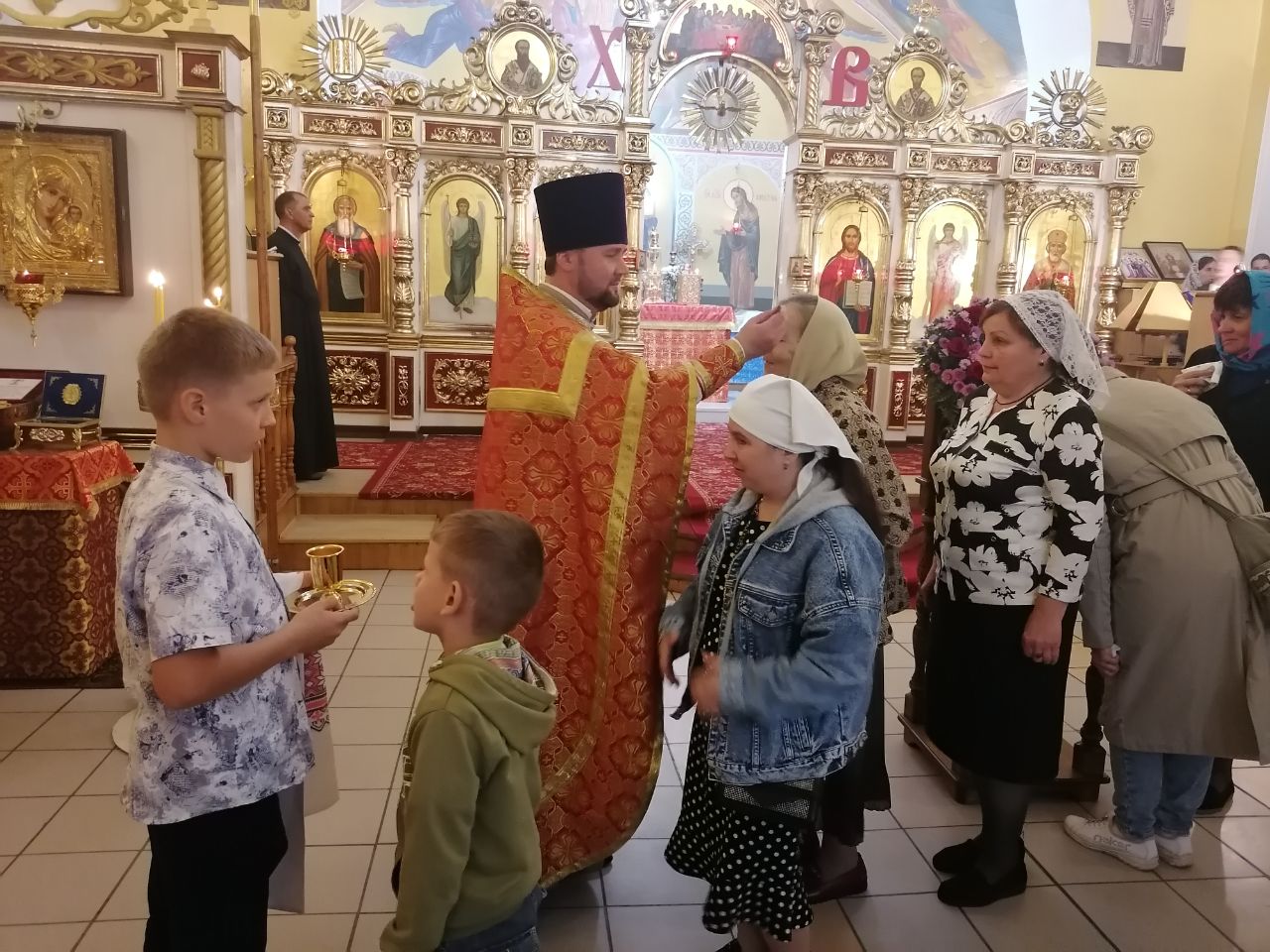 Всенощное бдение в канун празднования Воздвижения Животворящего Креста Господня