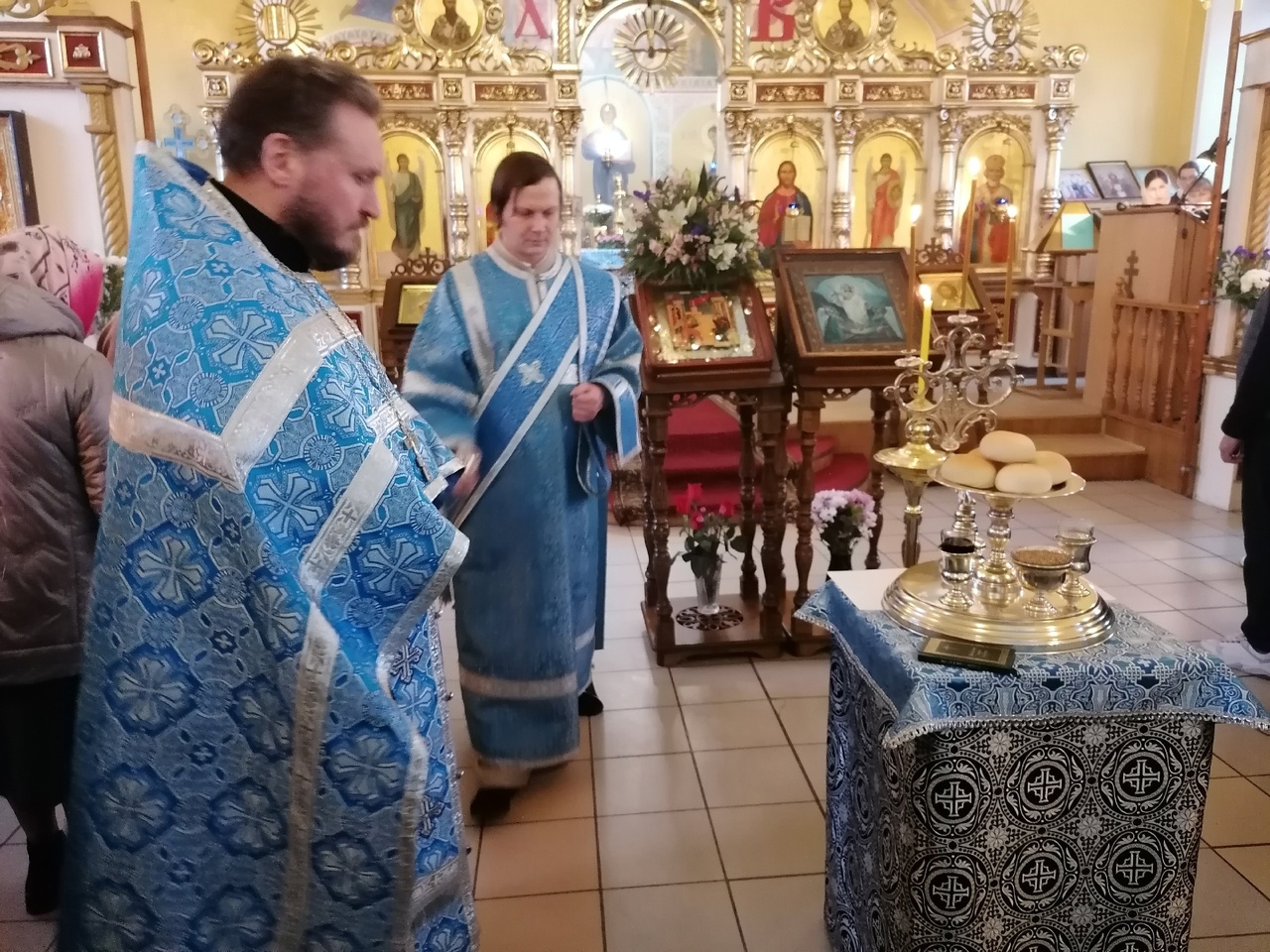 Всенощное бдение в канун Крестопоклонной Недели Великого поста и Благовещения