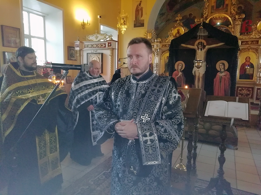 Протоиерей Александр Филиппов совершил чинопоследование Пассии 