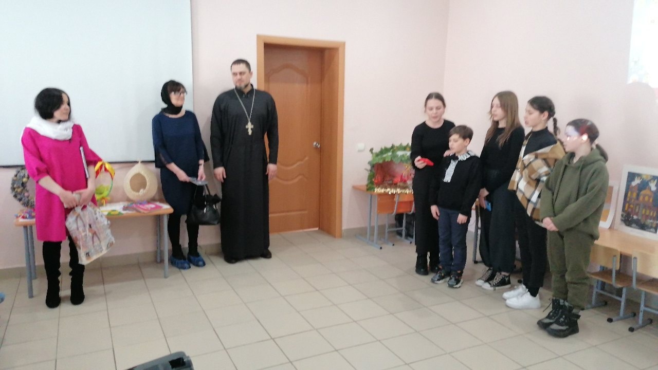 Состоялась экскурсия по храмовому комплексу дошкольников старшей группы детского сада