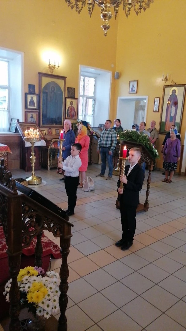 Поздравление с Днём рождения настоятеля протоиерея Александра Филиппова