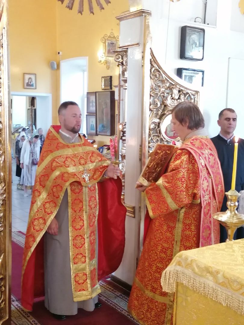 Всенощное бдение в канун праздника Происхождение Честных Древ Животворящего Креста Господня
