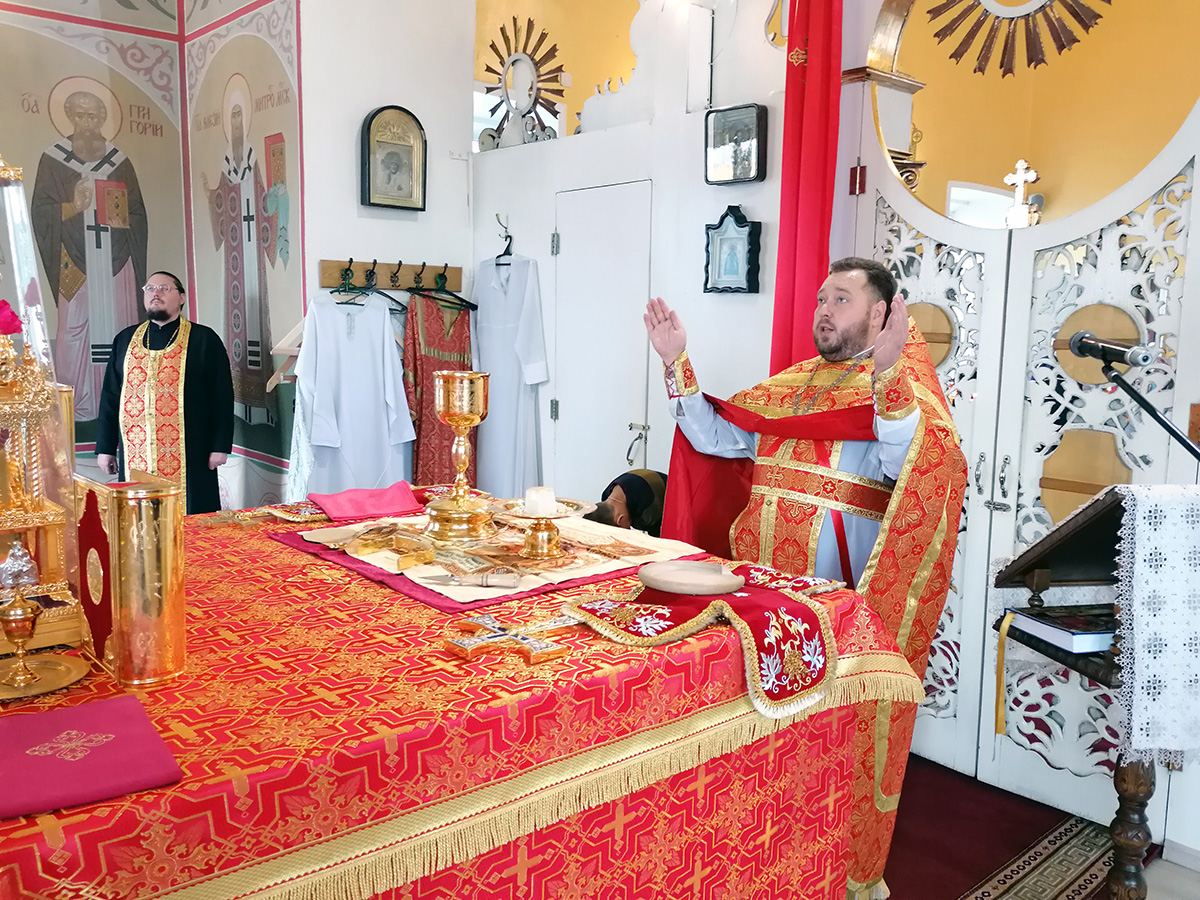 Праздник Воздвижения Животворящего Креста Господня