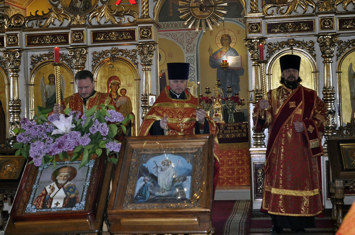 Всенощное бдение в канун дня памяти святителя Николая Чудотворца