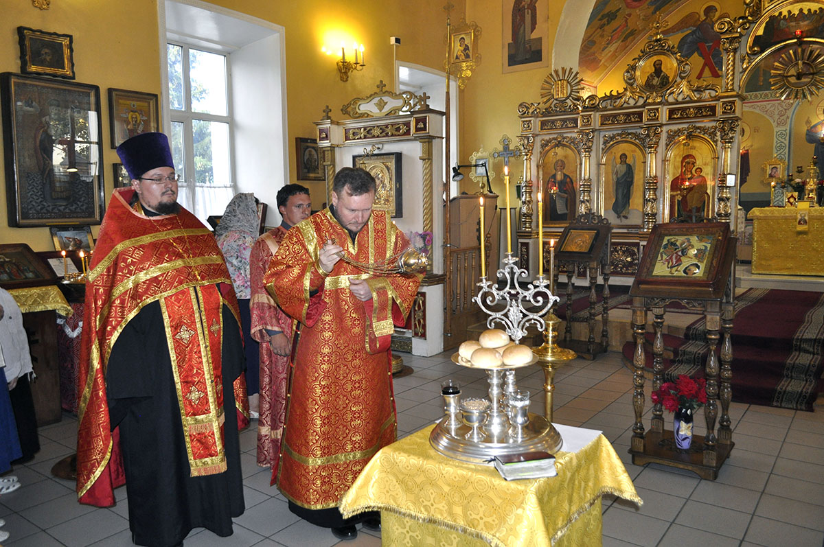Всенощное бдение в канун дня Усекновения главы Иоанна Предтечи