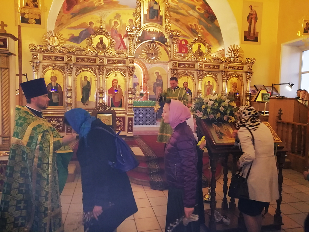 Всенощное бдение в канун праздника Входа Господня в Иерусалим