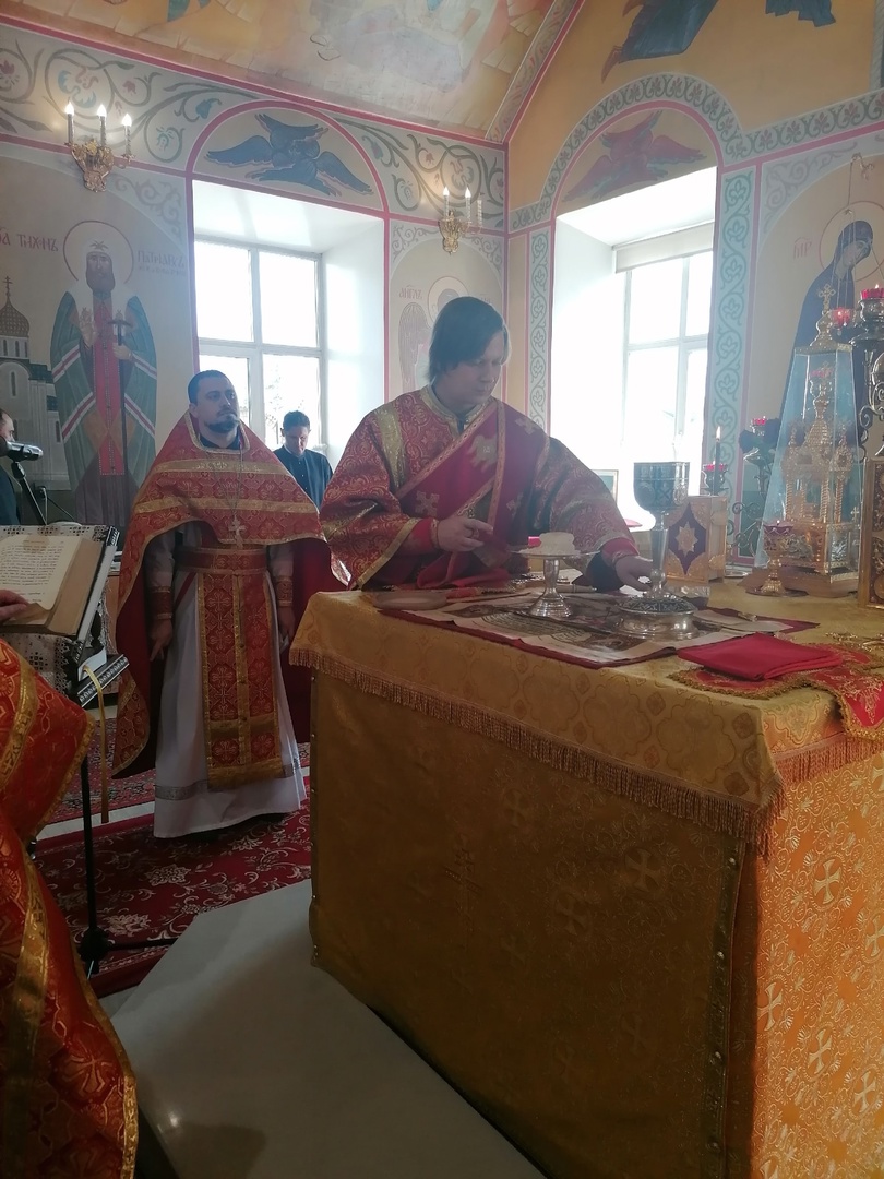 Празднование Происхождение Честных Древ Животворящего Креста Господня