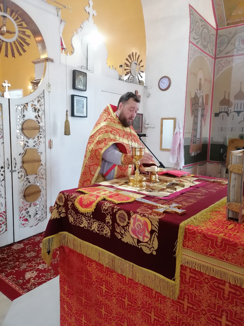 Празднование Радоницы в нашем храме