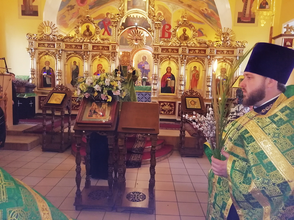 Всенощное бдение в канун праздника Входа Господня в Иерусалим
